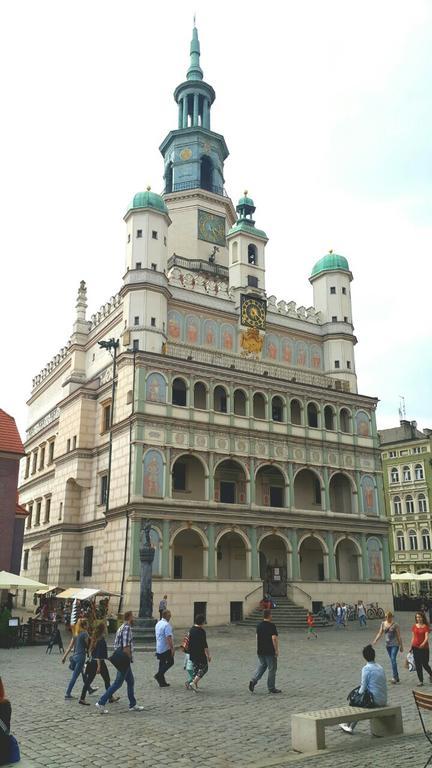 Bluegrayorange Apartment Poznan Luaran gambar
